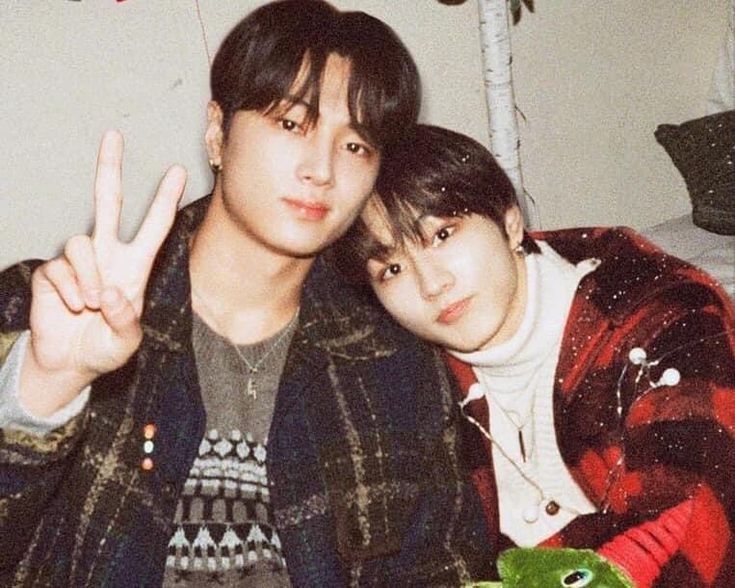 eslem_ot7 tweet media