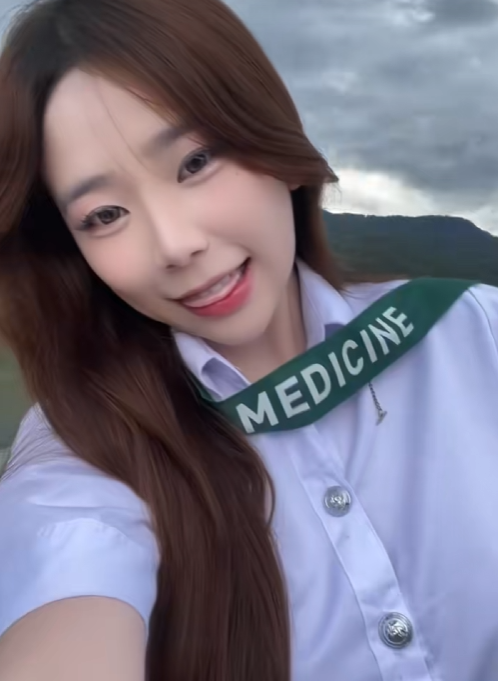 สาวมช. 💜🩵 tweet media