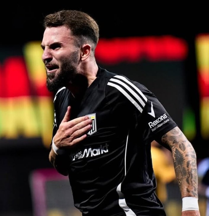 Carlos Salazar (Seth) tweet media