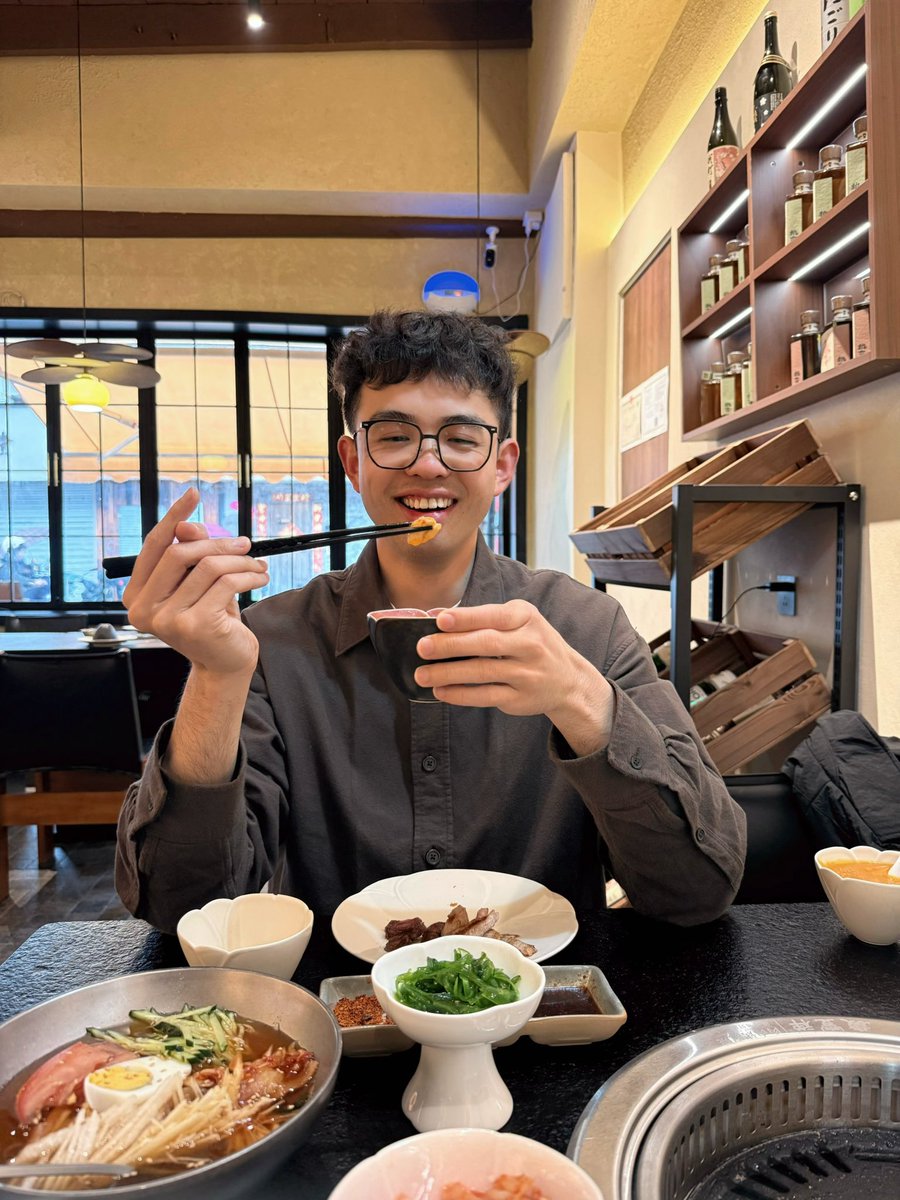 Chen tweet media