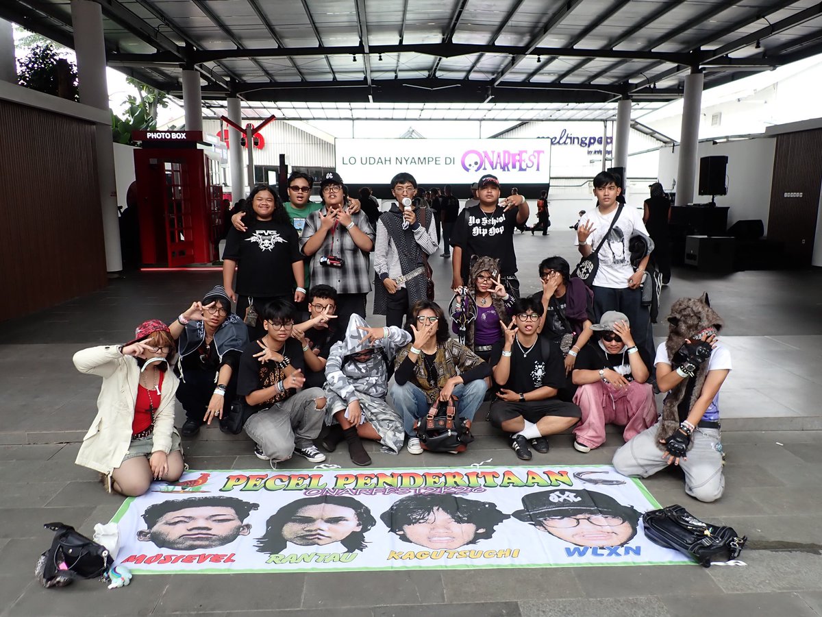 Youngkarmadiary's tweet image. SAWAH PENDERITAAN ALL BASE

#onarfest
#hiphop
#jakarta