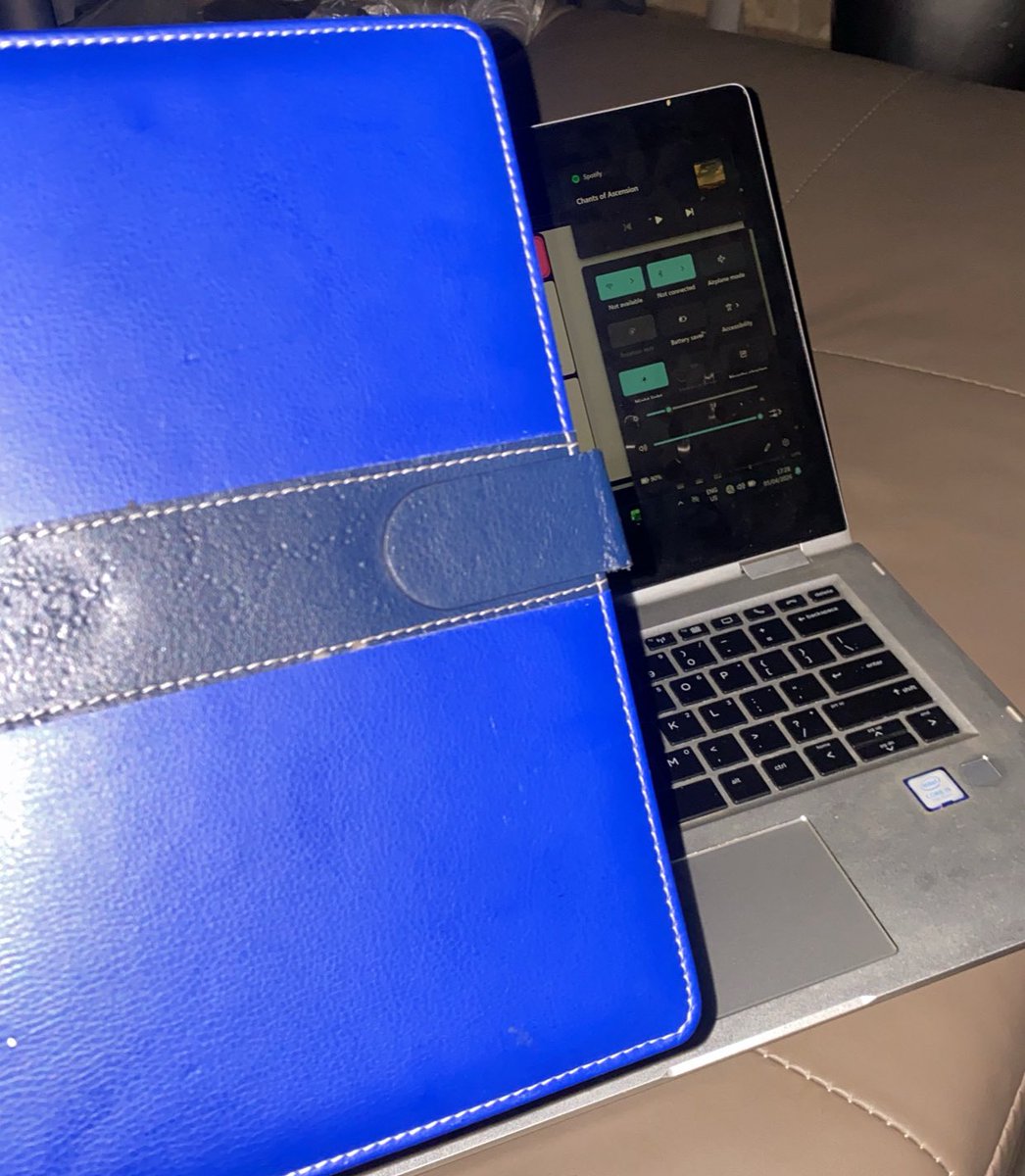 stella.✧📊 tweet media