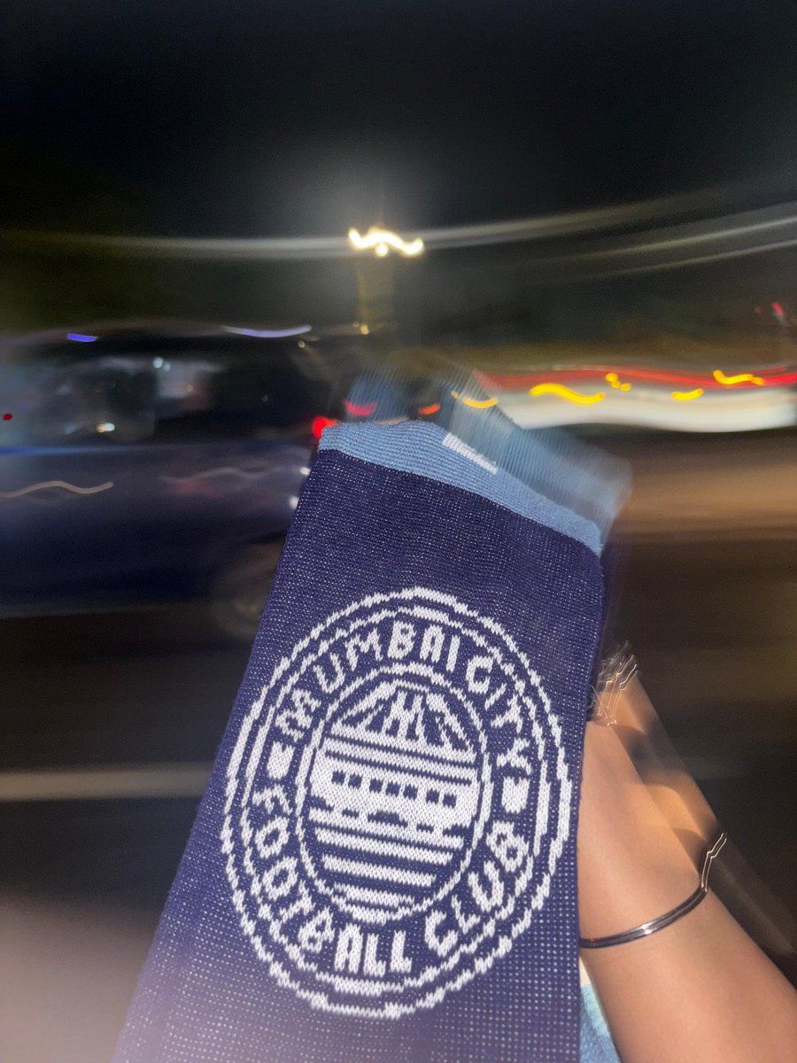 fcbsunetra's tweet photo. 4/5 @MumbaiCityFC 💙 https://t.co/WwWkbe2nFJ