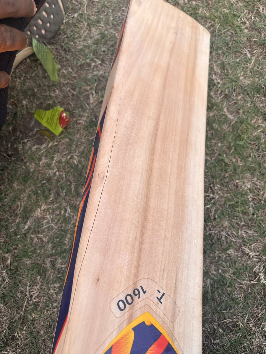 Ramrcb1832's tweet photo. @sgcrickett Hi Team,
I purchased a sg cricket hard tennis bat, but the bat broke within 2 days. I was promised over the call that, you please return the bat to factory and we will dispatch a new bat. But no progress was made. And my exchange request was cancelled. Please assist. https://t.co/GqHAuu4iuS