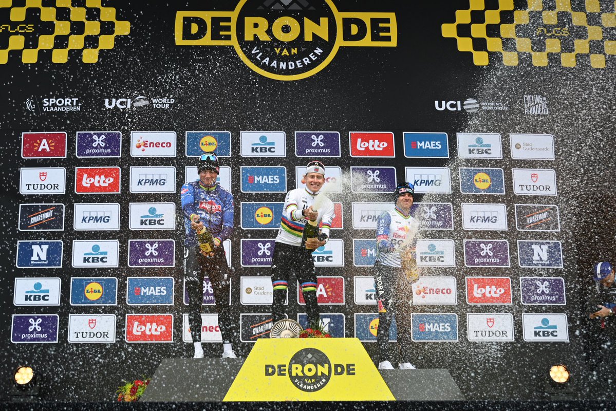 UCI_cycling's tweet image. 2026 @RondeVlaanderen podium 👇

🥇 Tadej Pogačar 🇸🇮 |  @TeamEmiratesUAE 
🥈 Mathieu Van der Poel 🇳🇱 | @AlpecinPT 
🥉 Remco Evenepoel 🇧🇪 | @RBH_ProCycling 

📸 @GettyImages | #RVV26 #Cycling #RoadCycling | @FlandersClassic