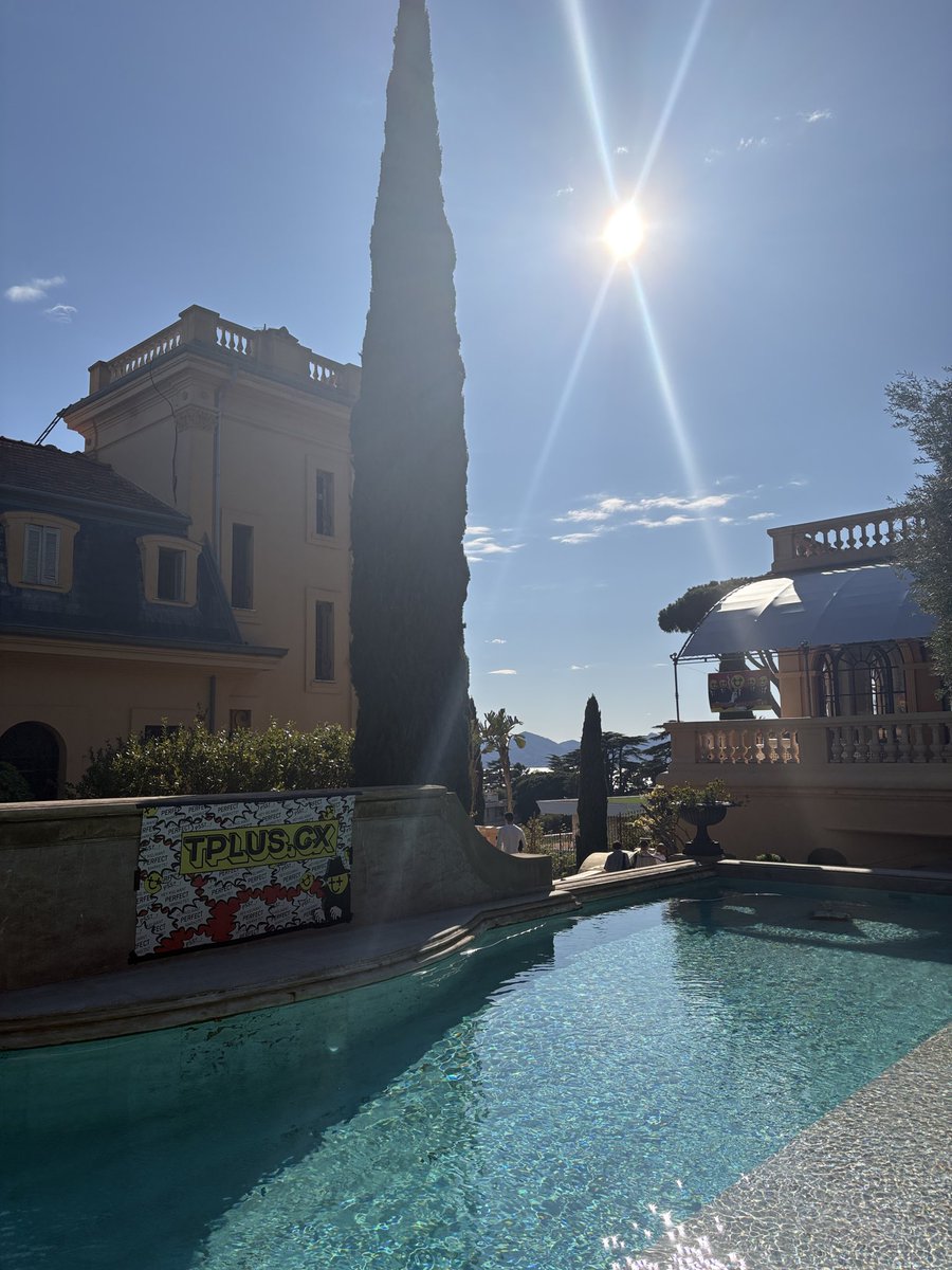 Sofia | PBW🇫🇷 tweet media