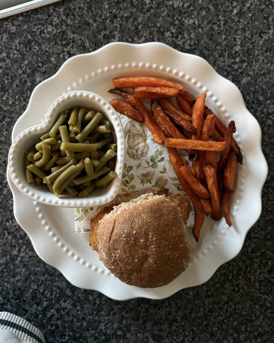 rain ☆ *. * · tweet media