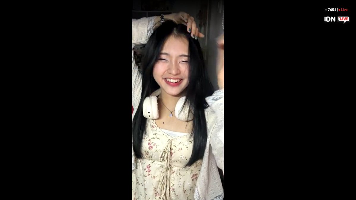 andreas_BonPas's tweet photo. @Y_CynthiaJKT48 Tenkiu CiFut~ https://t.co/3rTSfPwP44