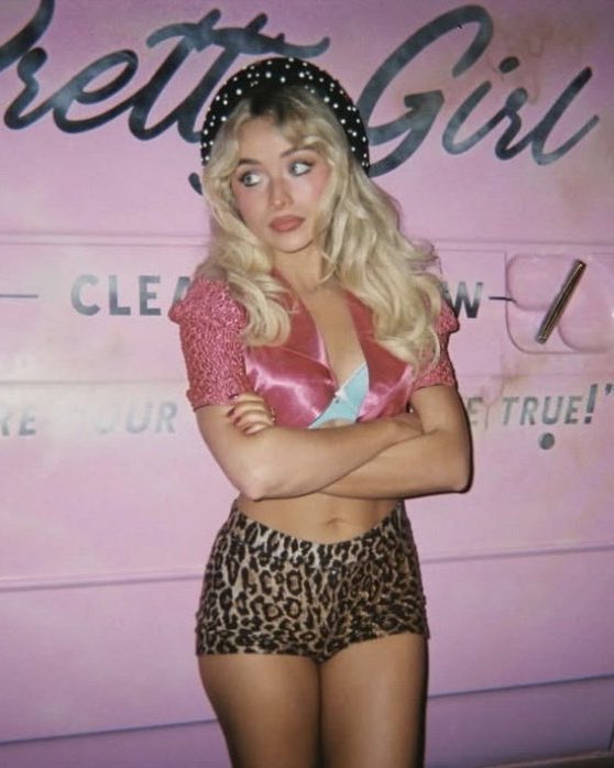 acervo sabrina carpenter tweet media