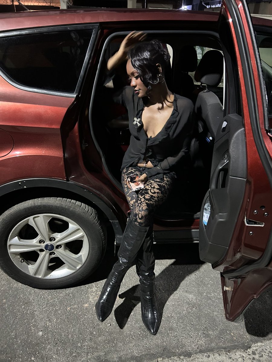 spanish lime 🍋‍🟩 tweet media