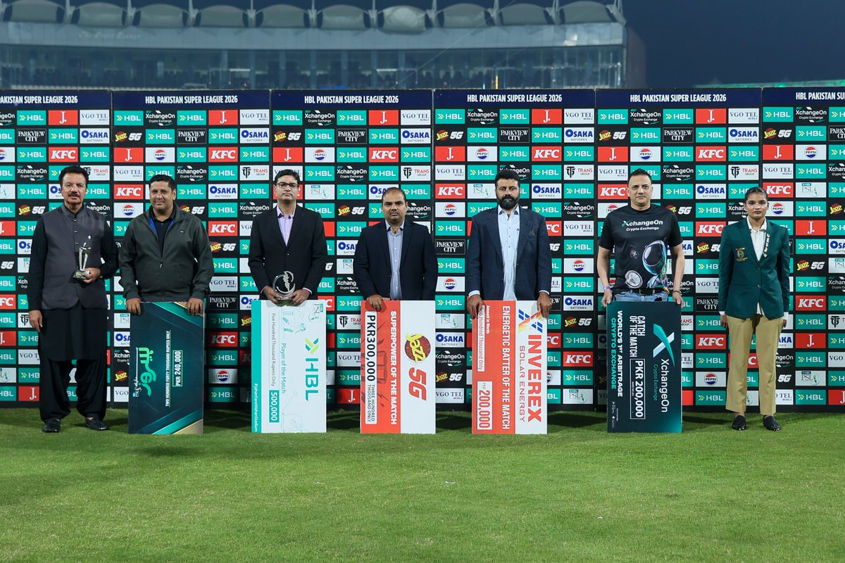 iMehakShahid's tweet photo. President of Regional Cricket Association Dera Murad Jamali Zafarullah Jadgal presented the
Moment of Match Award to the #arafatminhas during #QGvMS Post match presentation ceremony
#PSL11 #Hblpsl11 #Cricket #Quetta #Balochistan #DMJ #MSvQG https://t.co/m9XldxtrlK