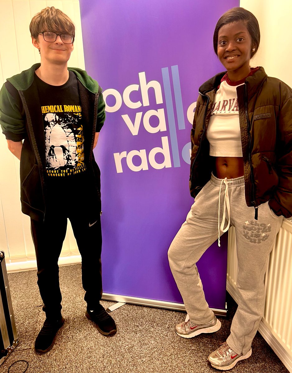 Tune in to Ausin’s radio show over on <a href="/RochValleyRadio/">Roch Valley Radio</a> at 7pm, for a musical trip through the decades. 
Joining him tonight is <a href="/MVEE24/">mvee</a> with her fabulous radio debut and song ‘Blow My Mind.’ 
Watch or listen online at rochvalleyradio.com or via the app. 
✨ 📻 🎶