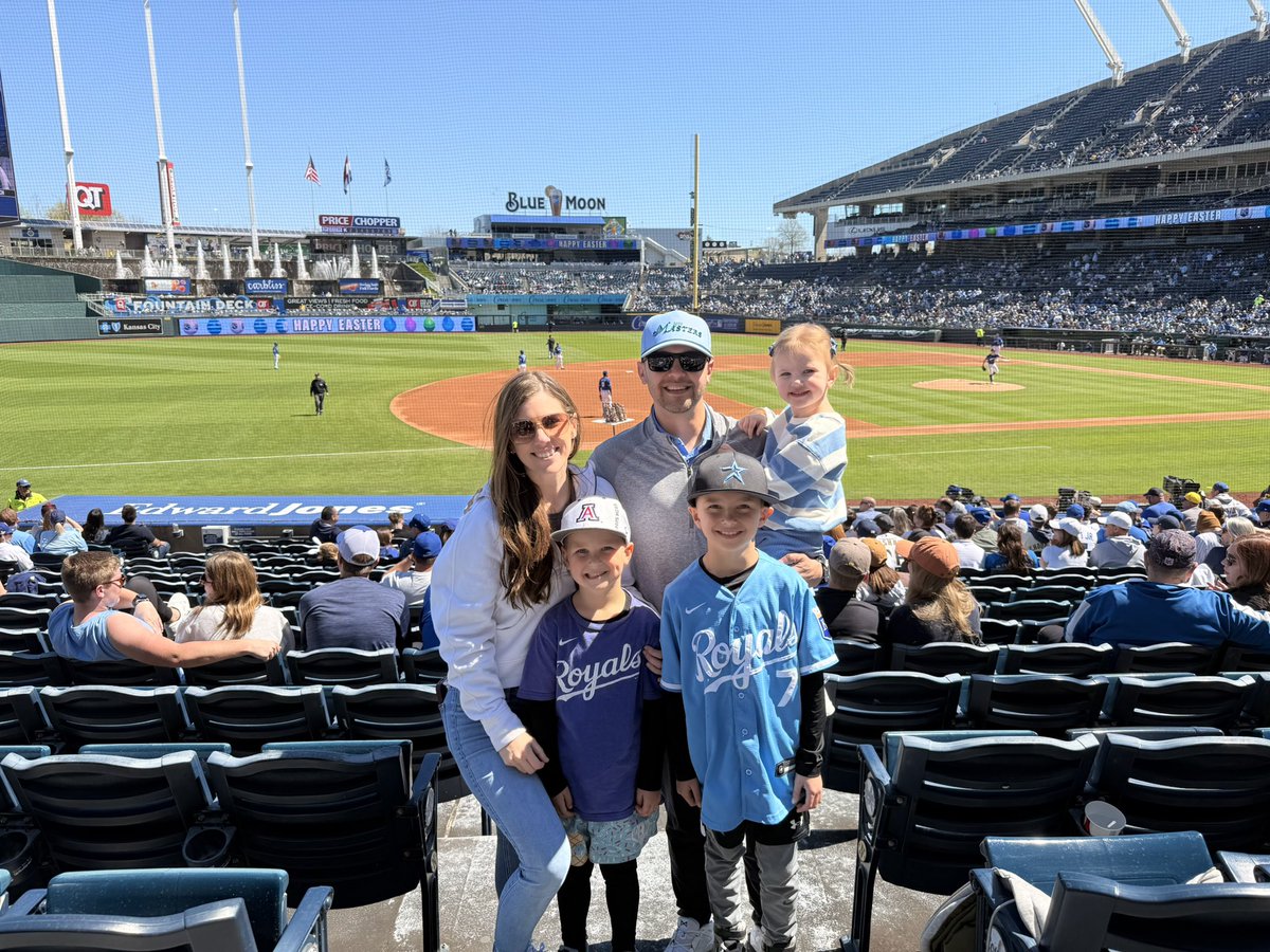 Tyler Vanderloo tweet media