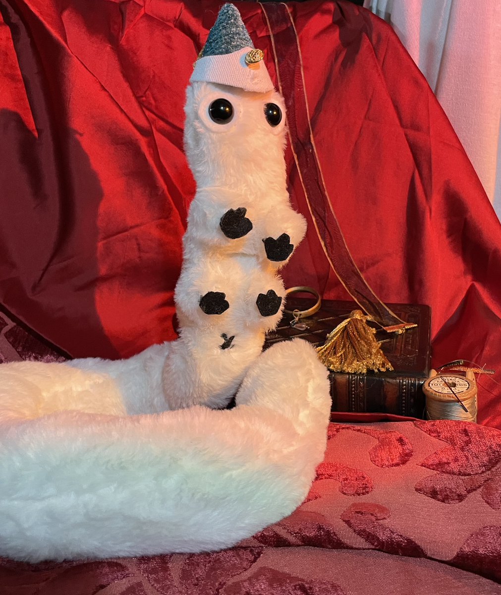 🕊 seph 🕊 🔜 MCM London tweet media