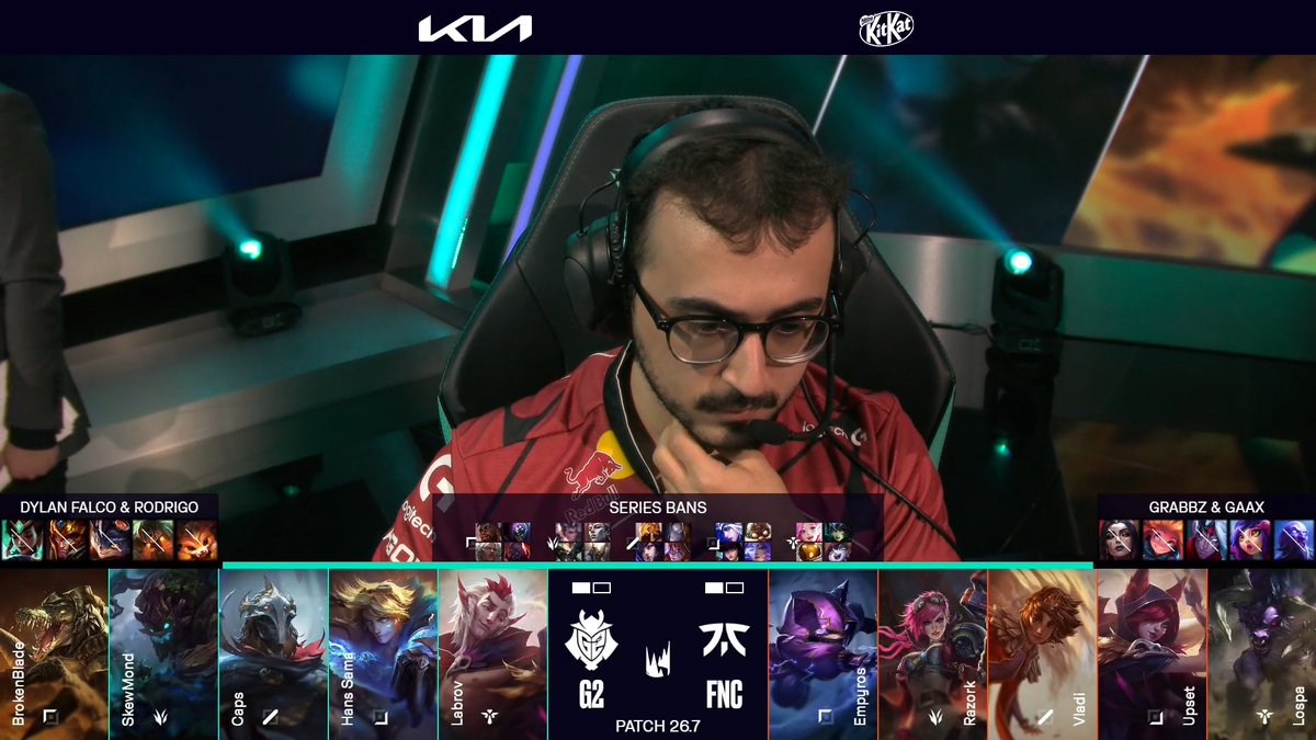 Inside Fnatic's Brush tweet media