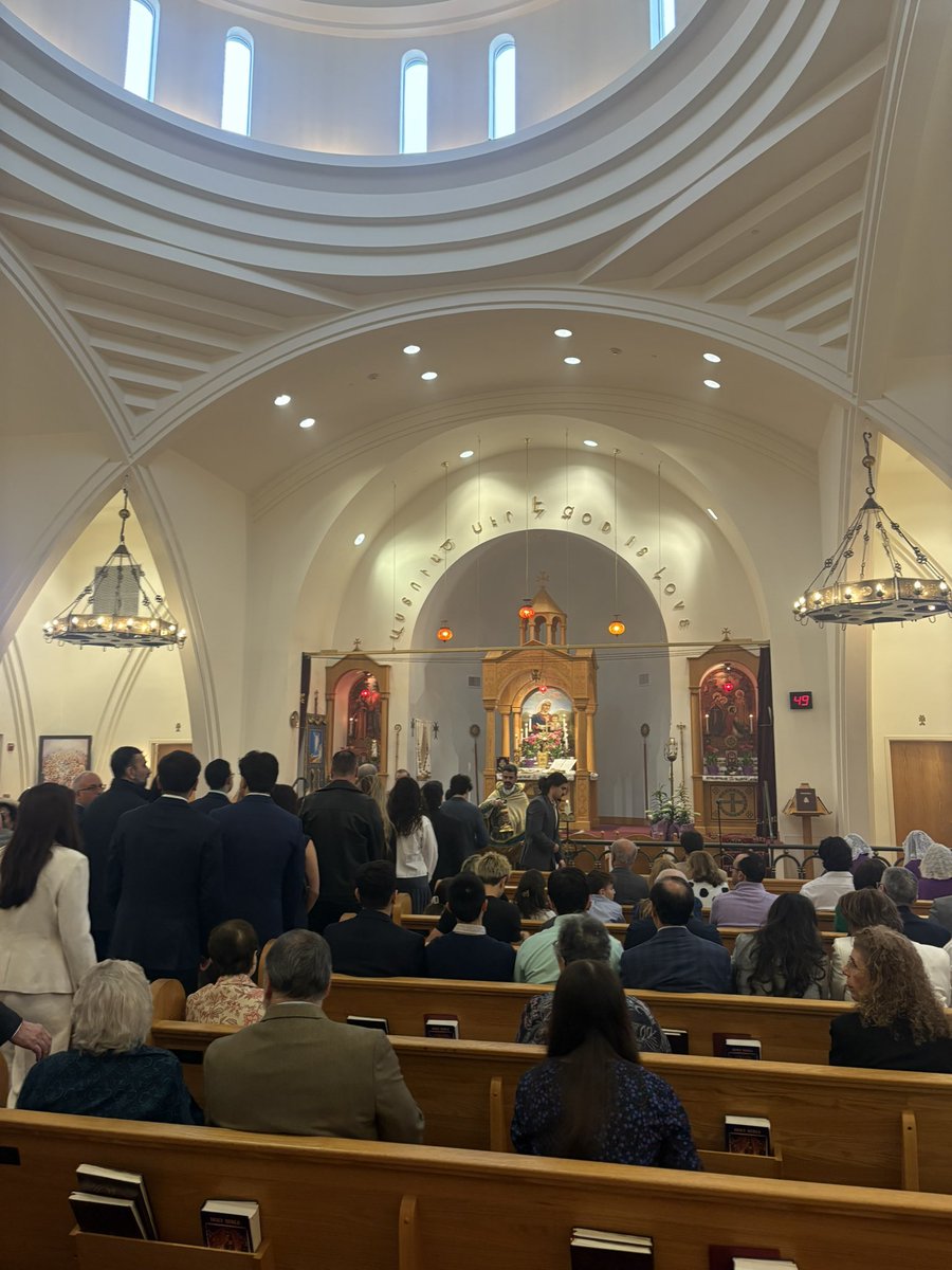 VillageCap's tweet photo. In churches you’ve never heard of speaking languages you can’t understand. Happy Easter all https://t.co/5P0kSzbxgb