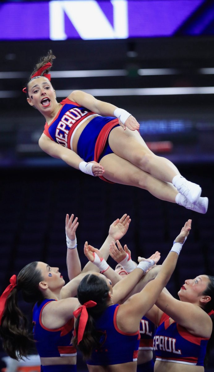DePaul Cheerleading tweet media