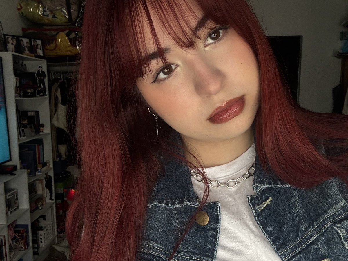 vivi sevEN- tweet media