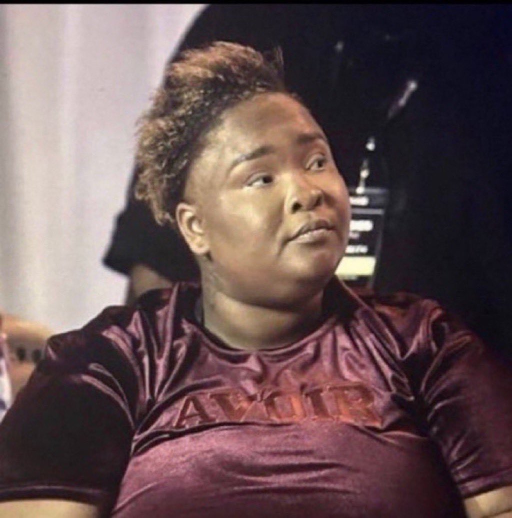 Mira Ი𐑼 tweet media