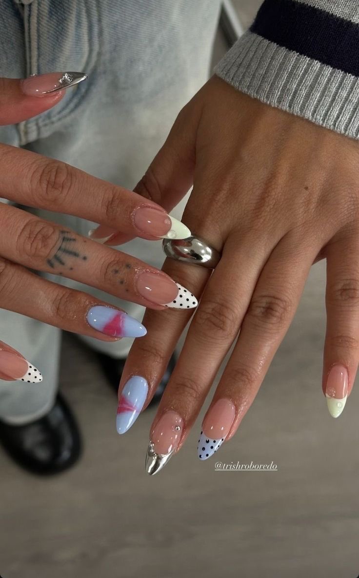 ✩₊˚.⋆☾⋆⁺₊✧ tweet media