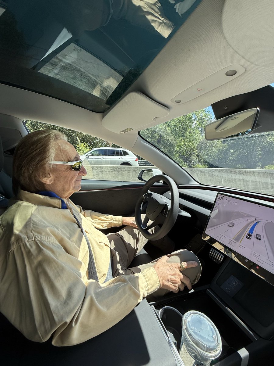 Alex Liebl tweet media