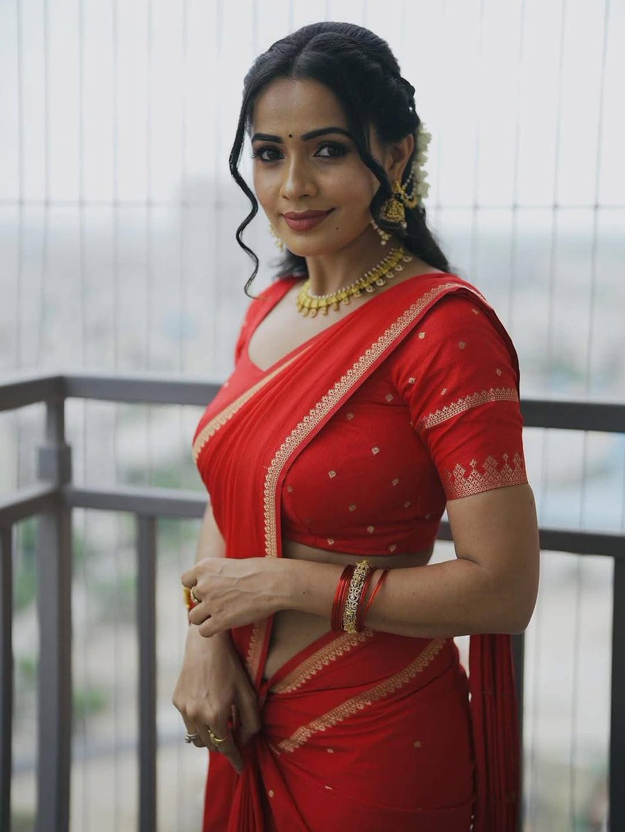Munnaaa78's tweet photo. Shobha Shetty 👅🤤💦🥵 https://t.co/fAkvNnsLbq