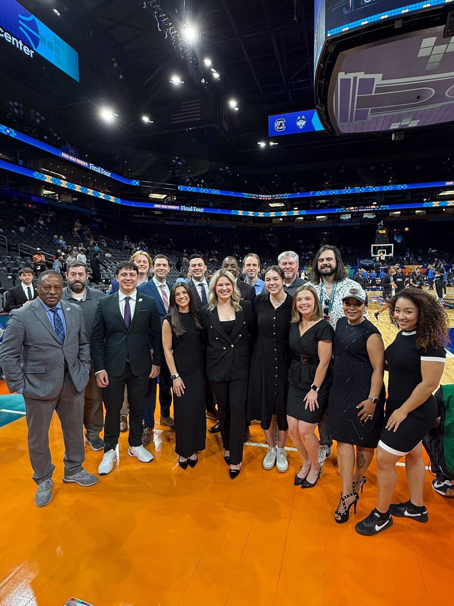 Julia Westerman tweet media