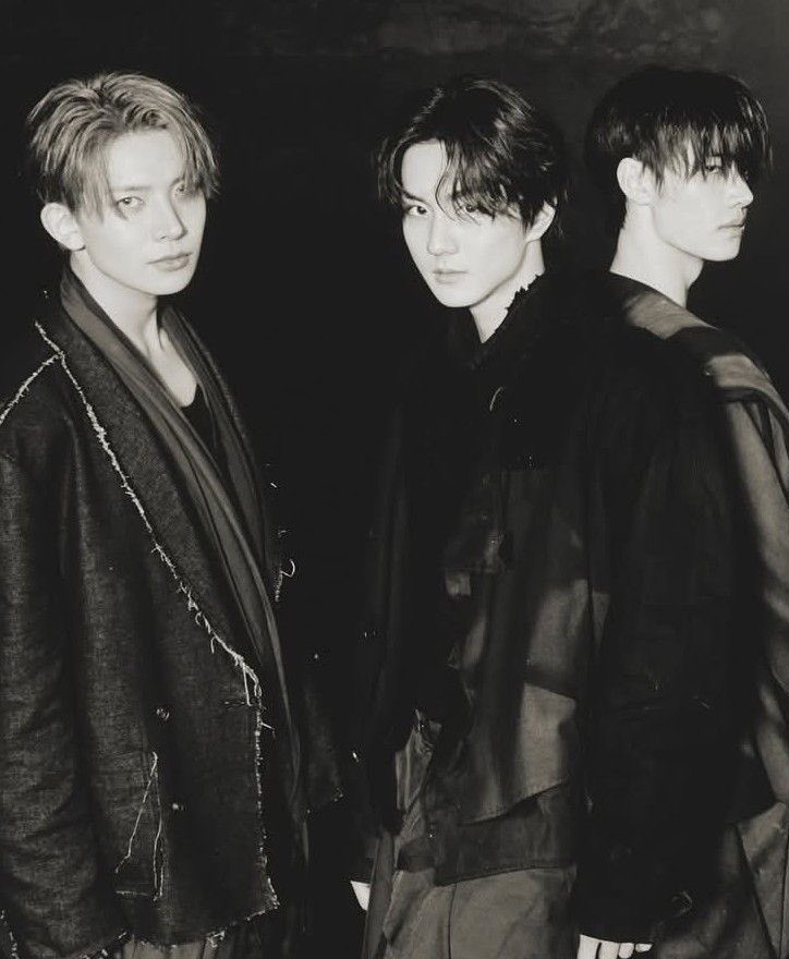 romy ✭ tweet media