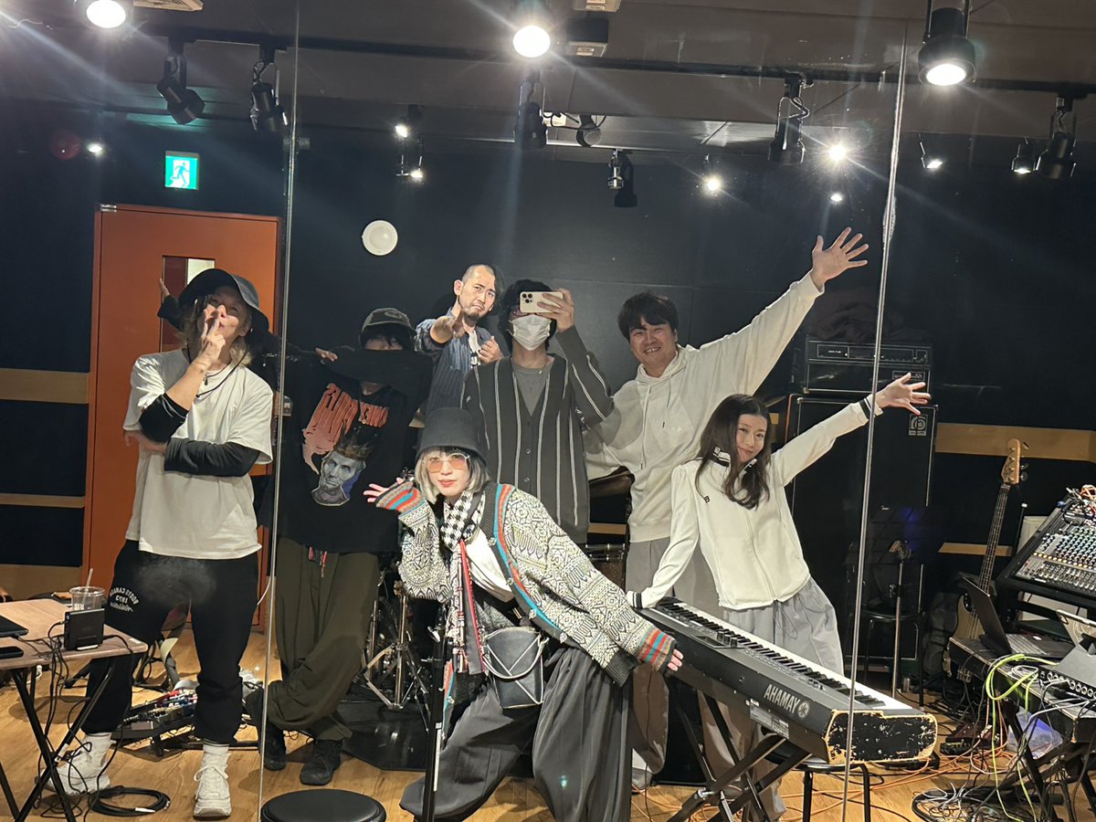 Cru / 栗生みな tweet media