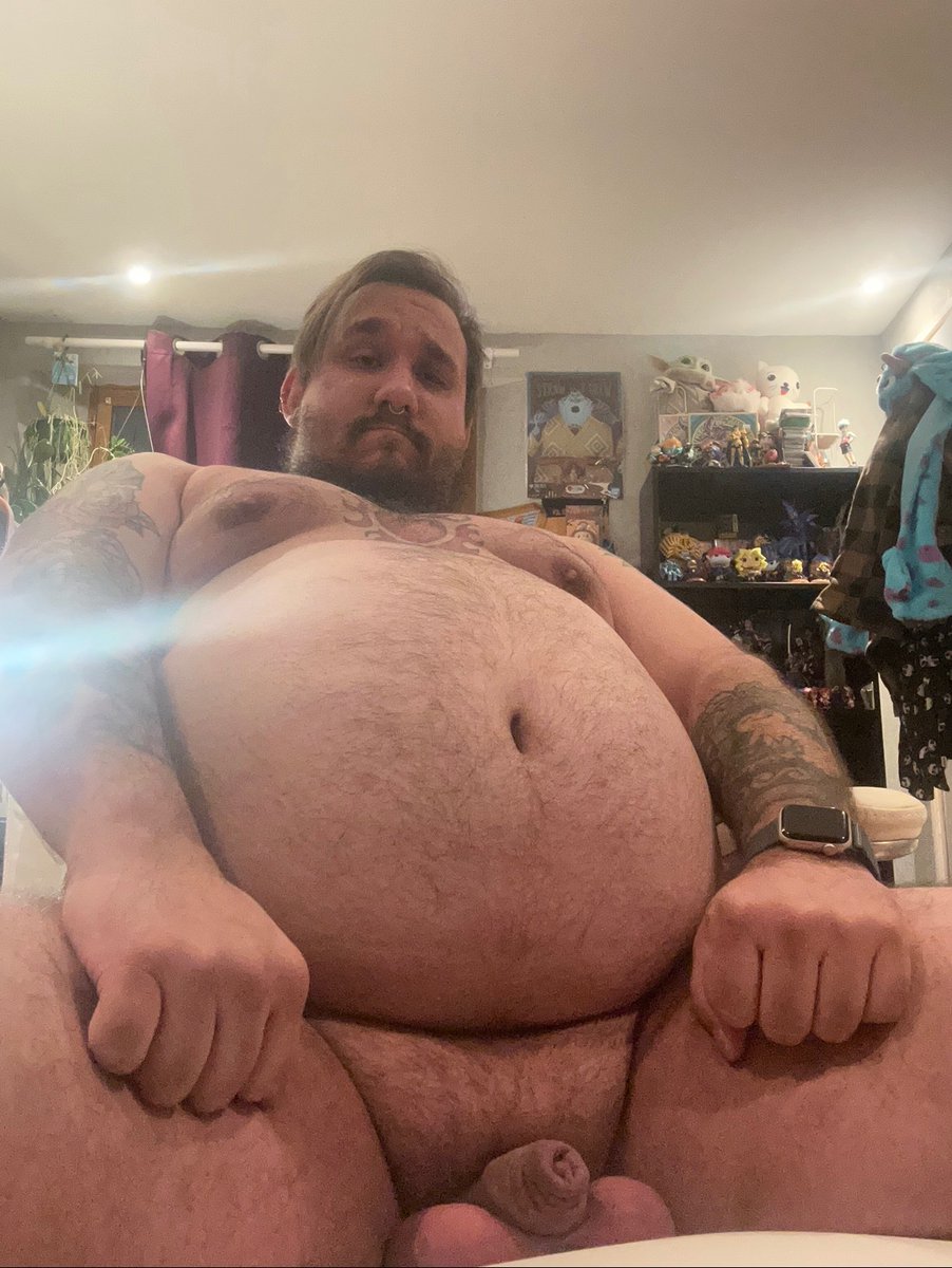 Kingemboar7 tweet media