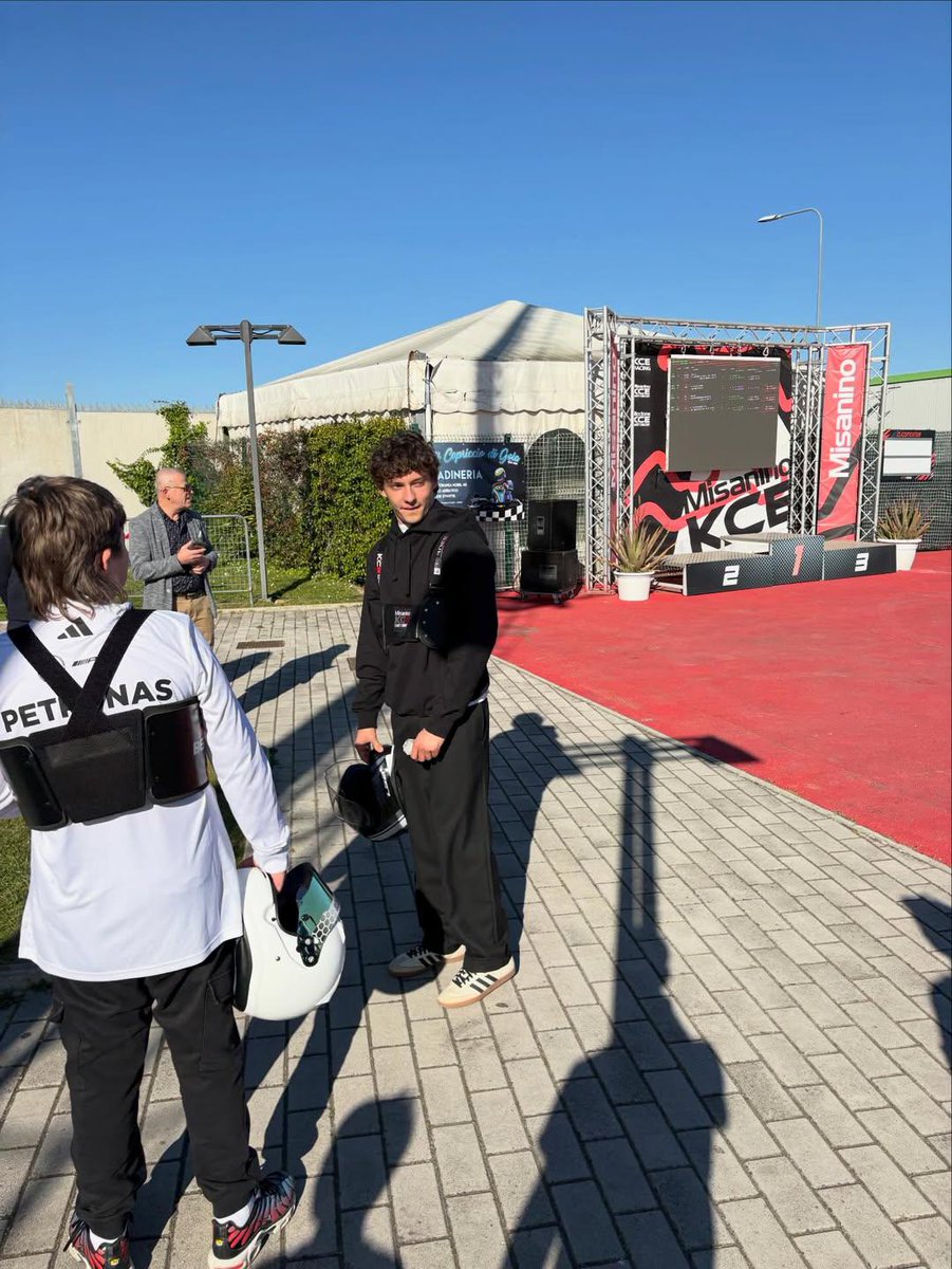 Goatnelli🤙 tweet media