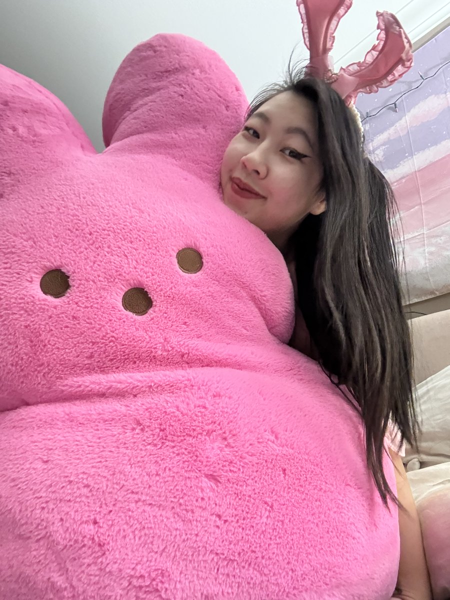 Rose Rain tweet media