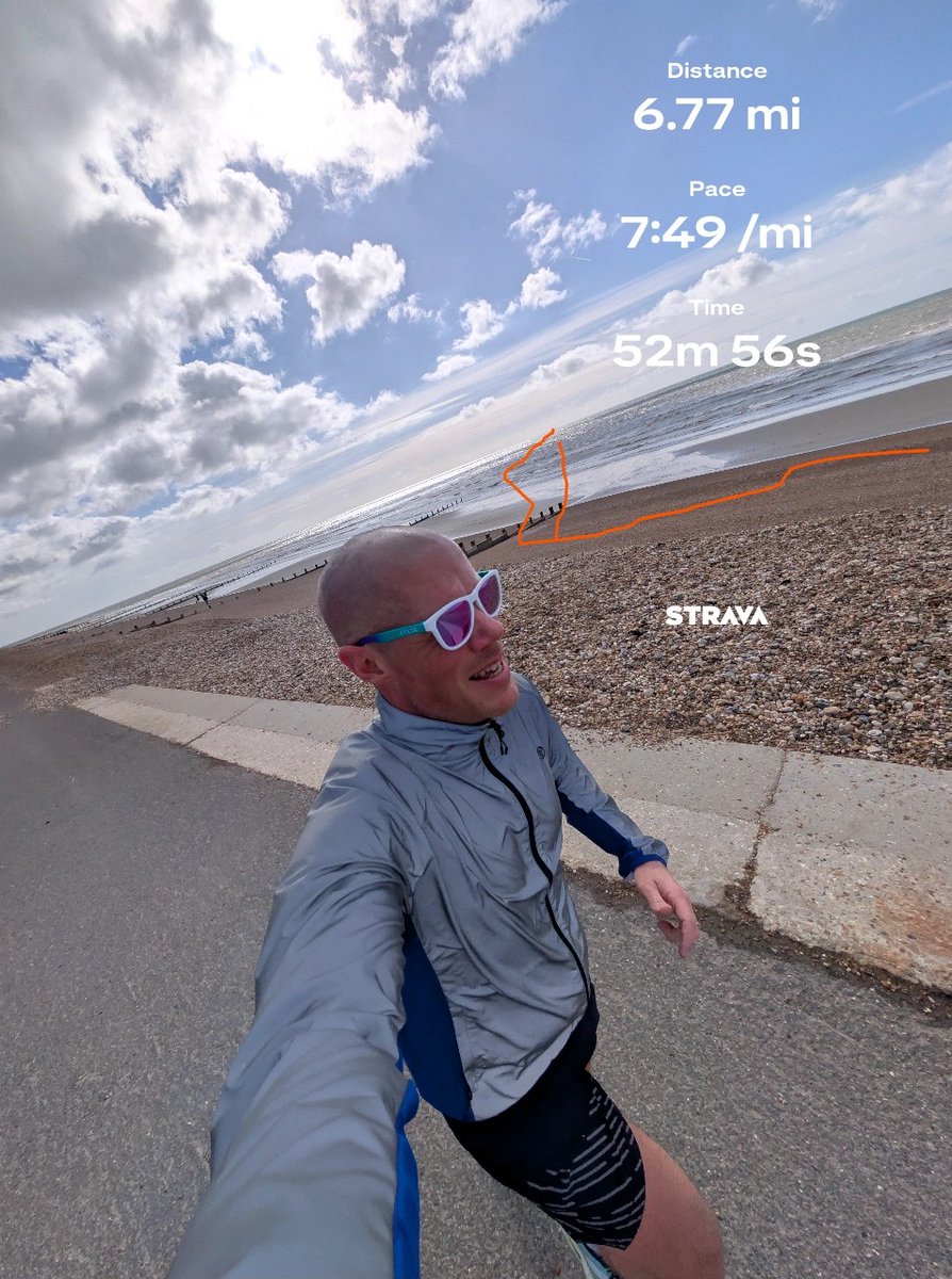 crouchys_runs's tweet image. Some Easter miles 🐇 #run #runner #running #bunny #ukrunchat