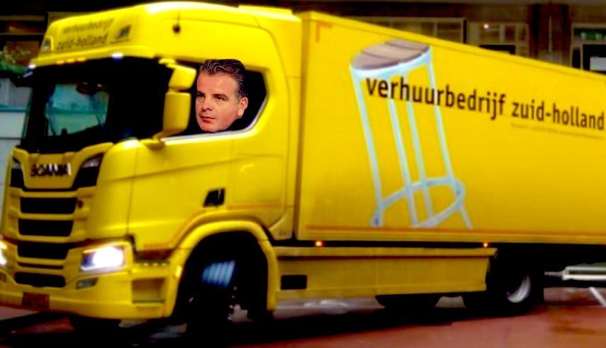 guidetski's tweet photo. Nog steeds geruststellend om te weten dat we al deze toppers (uitzonderingen daar gelaten) weer terug krijgen over een week of acht.

- Stengs
- Zerrouki
- Ivanusec
- Zechiël 
- Mitchell (??)
- Kasanwirjo
- Andreev
- Nadje
- Slory
- Carrillo
- Plug

#feyenoord #volfey #dtkout https://t.co/vIAueGbrki
