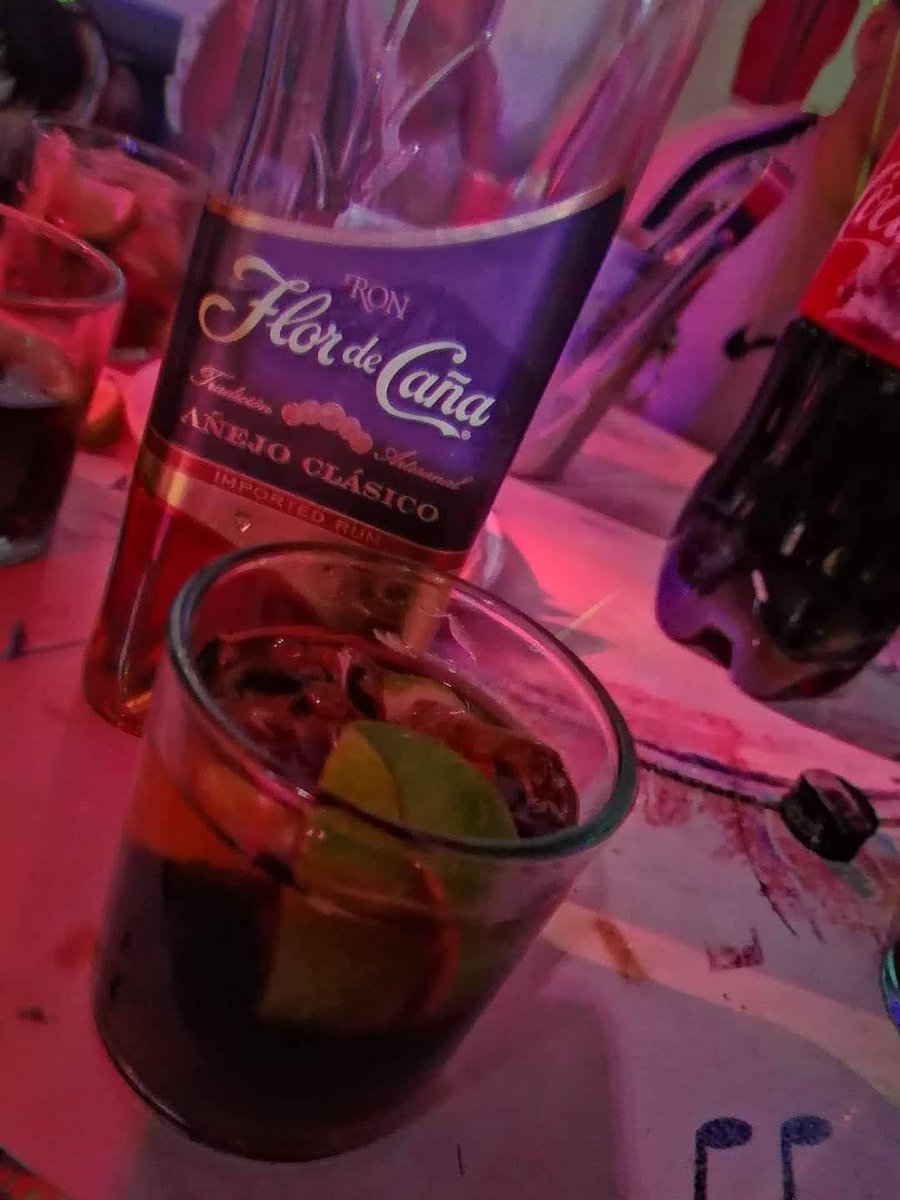 Jav_single2003's tweet photo. Algun cornudo o pareja de iztapalapa? Yo pongo las bebidas y el hotel para pasarla bien, single solvente, limpio y discreto, Bi curioso (activo) 💸💵🍺🍻

“alguien esta en grupos de WhatsApp sw de la zona de Iztapalapa o la cdmx, que me pueda meter a uno” 🔞🔞🔞 https://t.co/97ZBq4IkA6