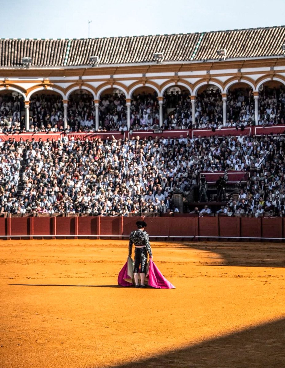 JM.Ballestero tweet media