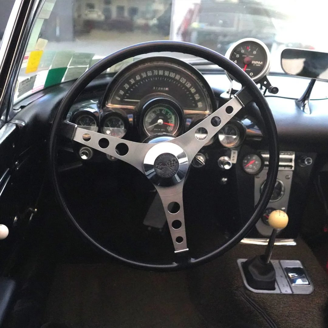 Bring a Trailer tweet media