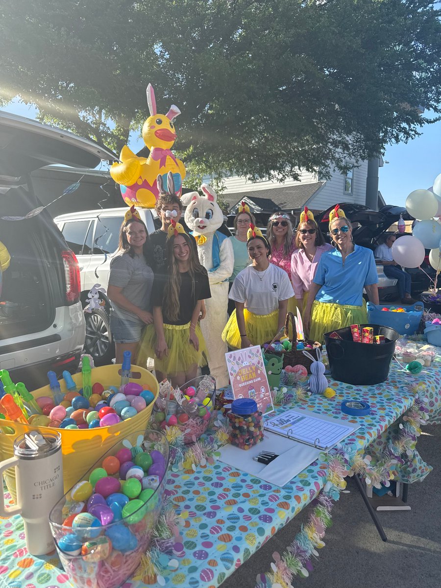 Family Gateway tweet media