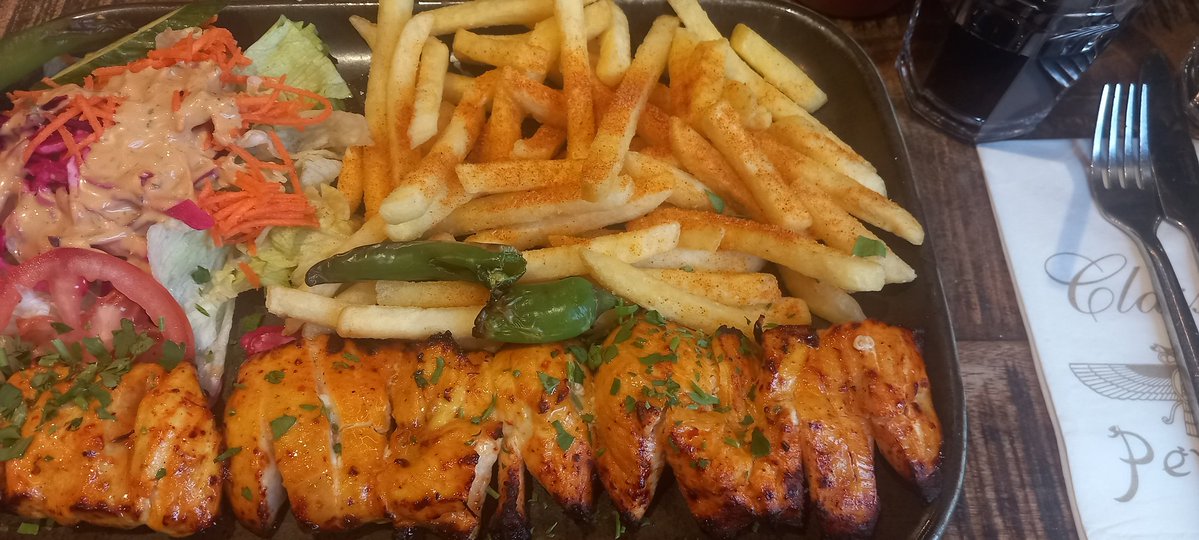 lucy lawson tweet media