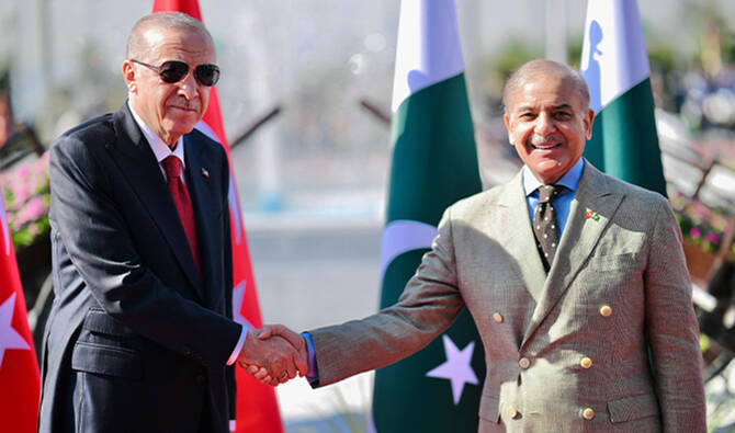 Mario Nawfal tweet media