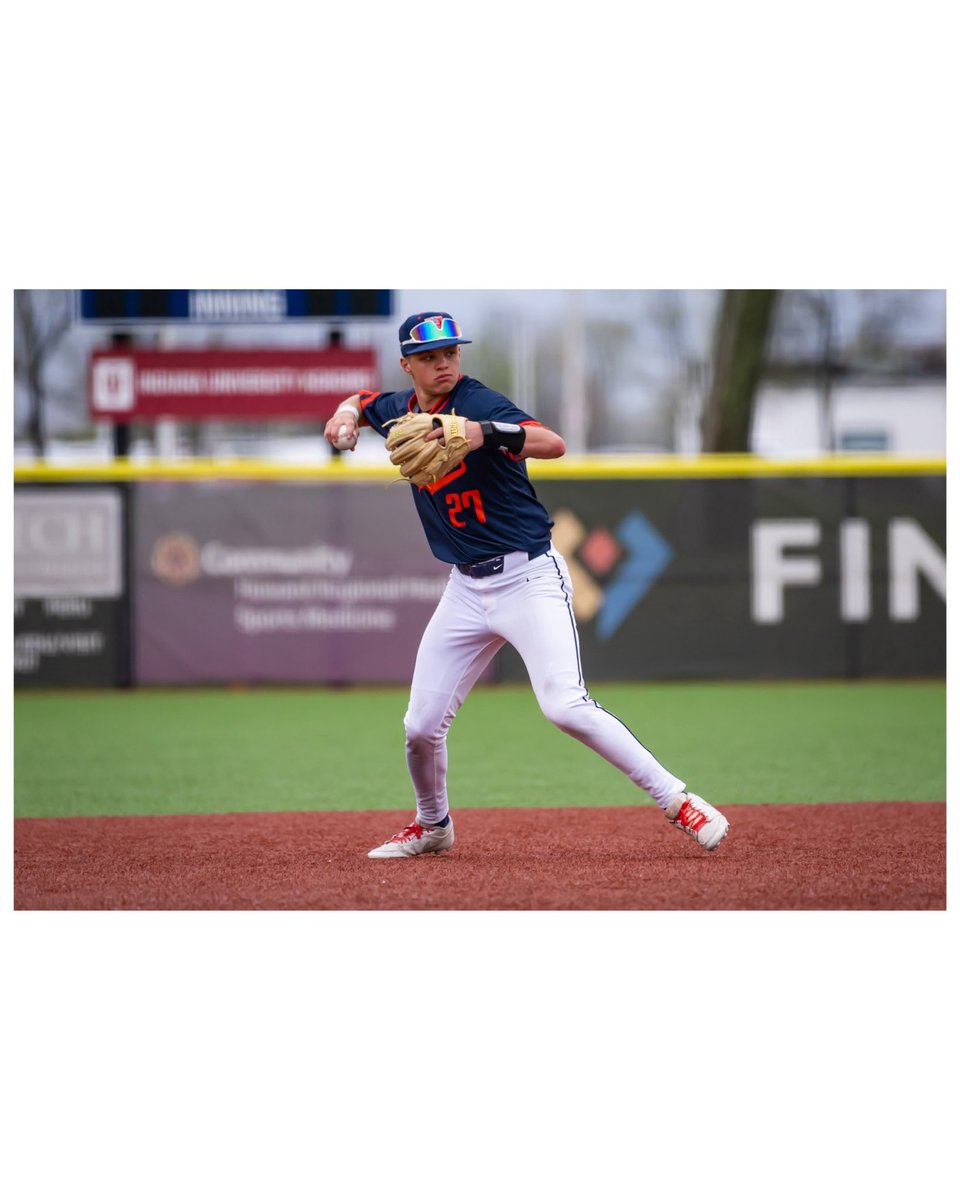 smileswithcha's tweet photo. Harrison Baseball is finally back in action! https://t.co/XcbCYiTNxP