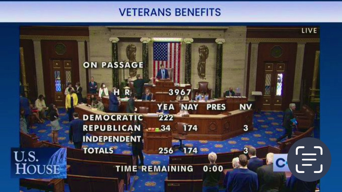 TwoPuttTommy's tweet image. On Gold Star Spouses Day, it’s important to remember:

#PPPPete in #Mn08 voted against healthcare for #Military #Veterans wounded by war.

To be fair, #PPPPete was one of many @HouseGOP to turn his back on us.

Remember.