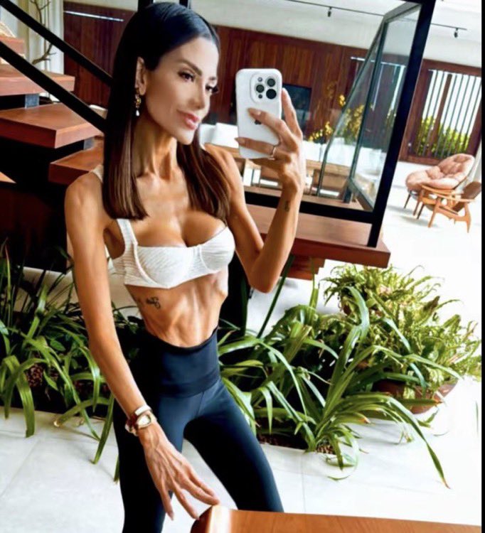 acervito fe sena tweet media