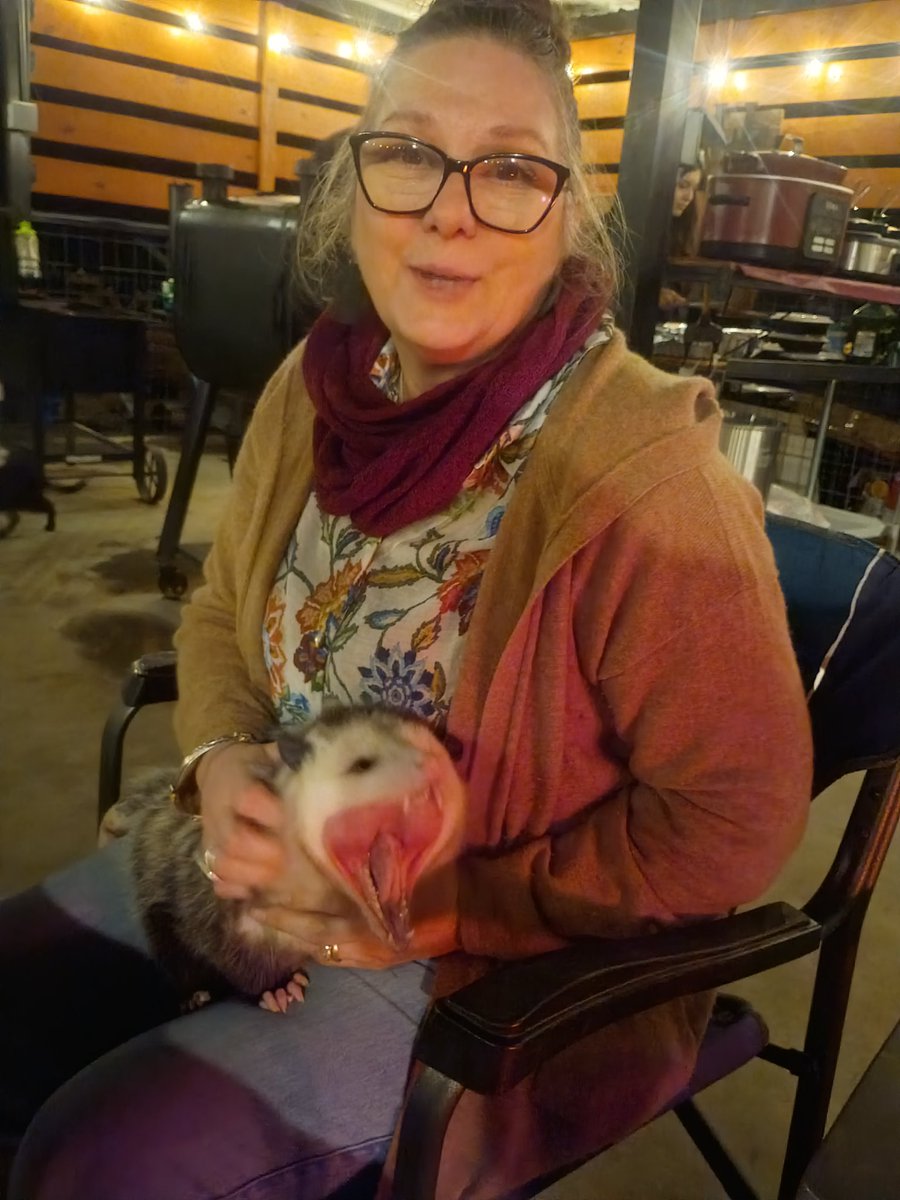 BuffaloRon tweet media