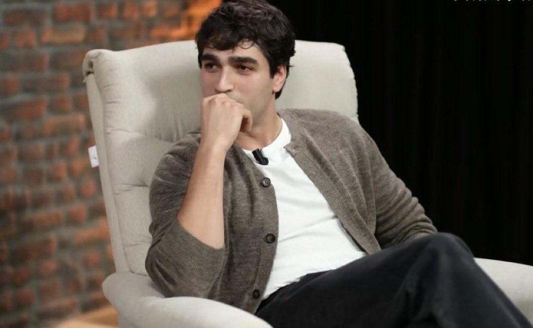 Aziza🦋 tweet media