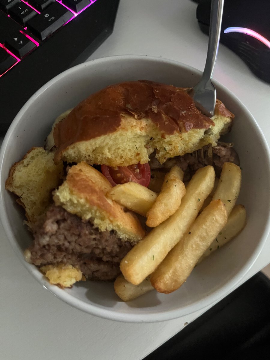 petal - day 0 binge free ୨ᰔ୧ tweet media