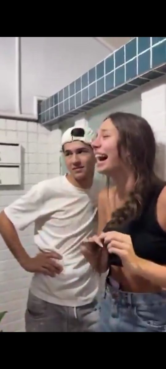 Santa Psiquê tweet media