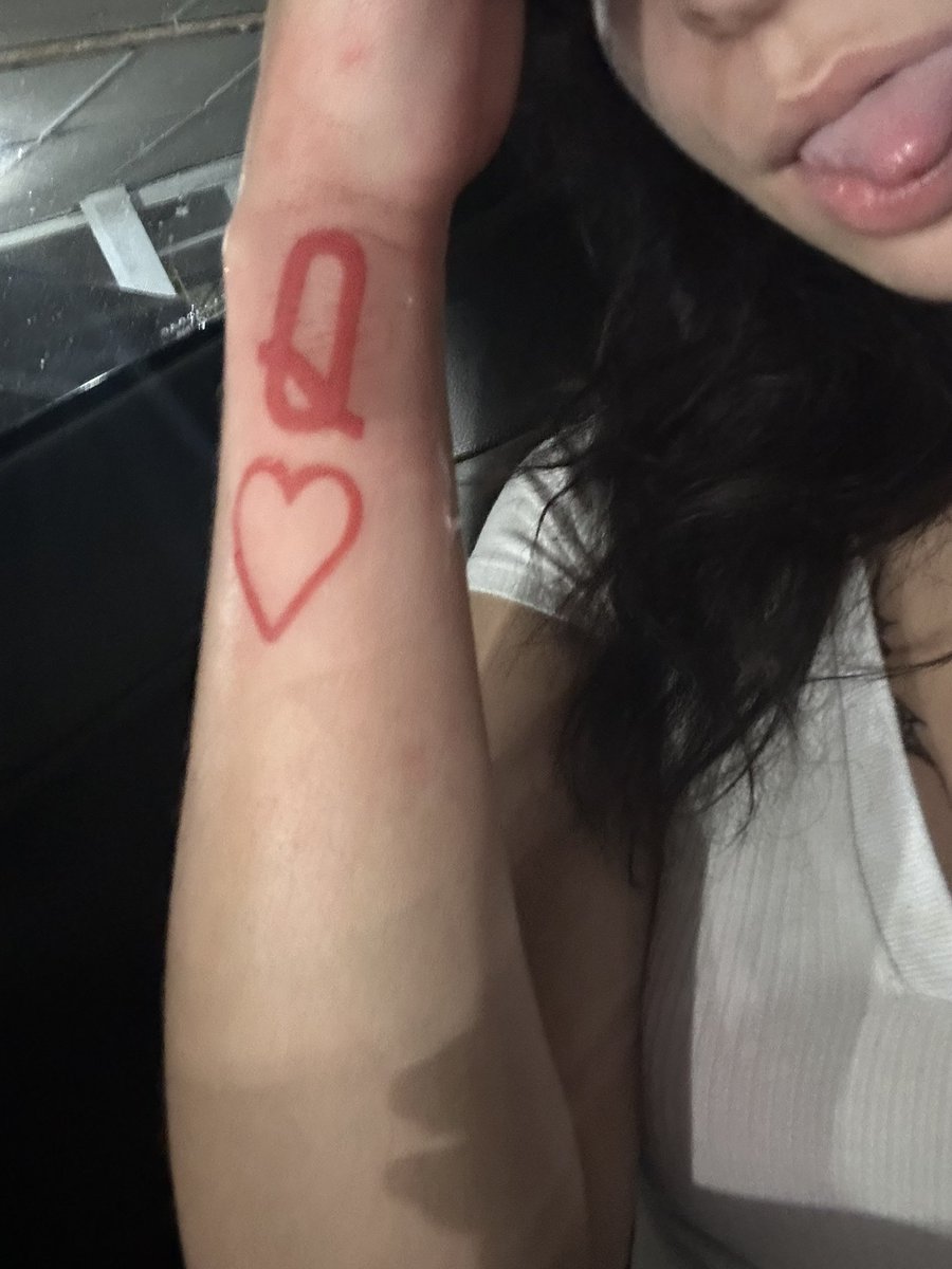 emily ʚଓ tweet media