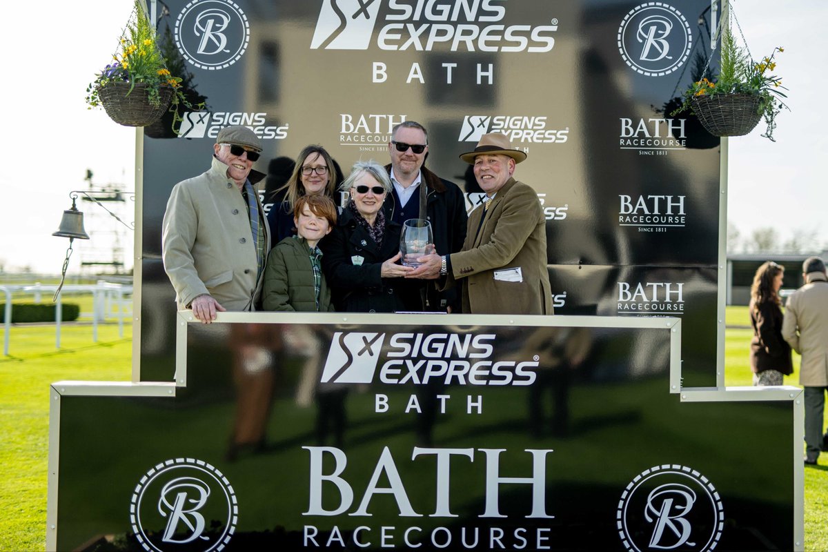 BathRacecourse's tweet photo. A big thank you to all our sponsors for supporting our incredible Easter Sunday session opener! Huge shoutout to @netbet @weatherbysltd @Support_CRY @BritishEBF @WhitsburyManor @droneartshow @floydsolutions https://t.co/EzxWqUOqA4