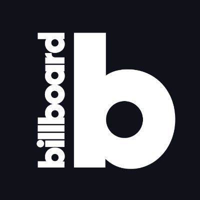 [📰 𝐍𝐄𝐖𝐒] 

#BTS_ARIRANG now spends a second consecutive week at #1 on Billboard 200 with 187,000 units, becoming the First album by a K-pop act in History to spend multiple weeks at #1 on said chart..! 

CONGRATULATIONS BTS
RETURN OF THE KINGS